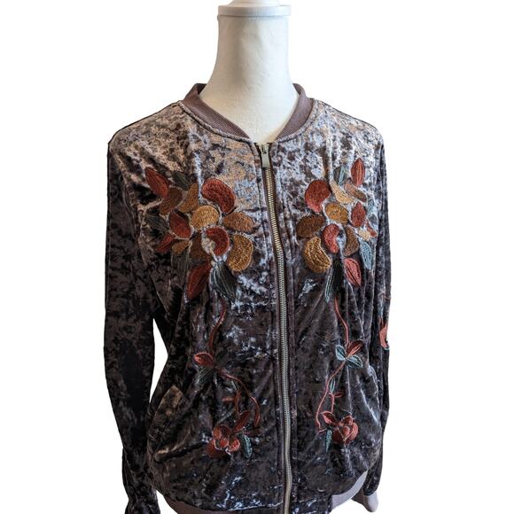 Hidden Alley Crushed Velvet Embroidered Zip Up Bomber Size Small - Picture 2 of 4